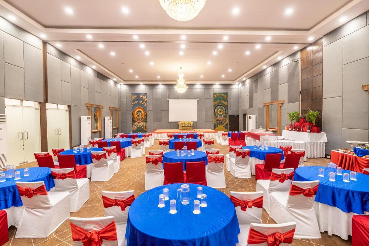 Soaltee Westend Premier เนปาลกันจ์ ภายนอก รูปภาพ